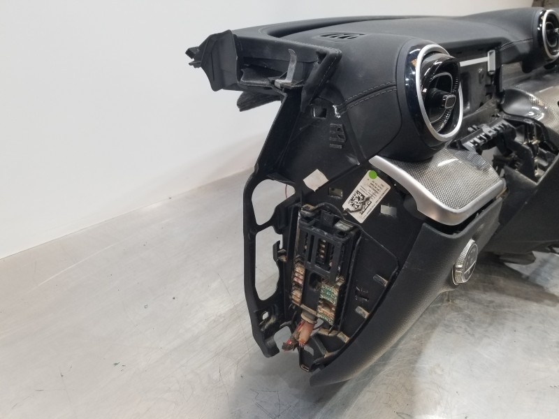 Recambio de kit airbag para mercedes clase c (w206) 220 d referencia OEM IAM A2066802407 A2368607300 A2368607400