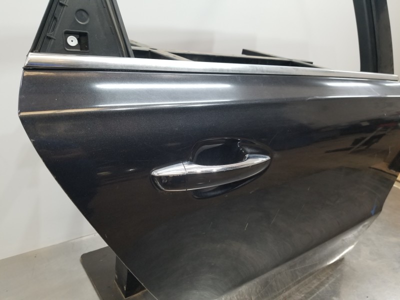 Recambio de puerta trasera derecha para peugeot 508 sw allure referencia OEM IAM 9008Y0  