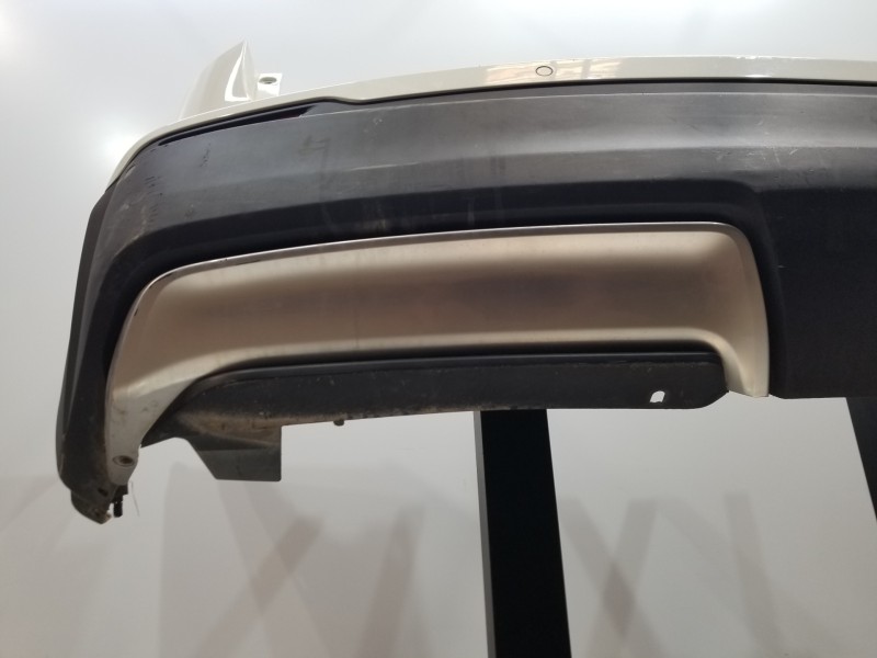 Recambio de paragolpes trasero para nissan qashqai (j11) acenta referencia OEM IAM 85022HV33C  