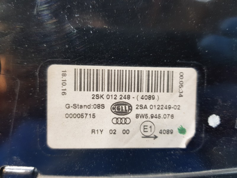 Recambio de piloto trasero derecho interior para audi a4 (b9) quattro referencia OEM IAM 8W5945076  