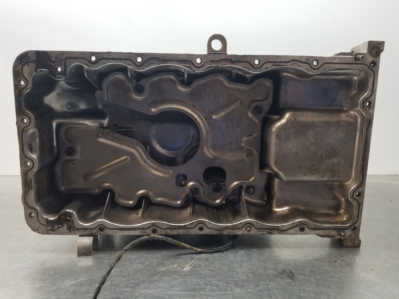 Recambio de carter para hyundai tucson tl referencia OEM IAM 215102A312  