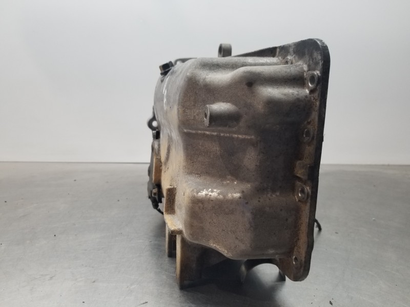 Recambio de carter para hyundai tucson tl referencia OEM IAM 215102A312  