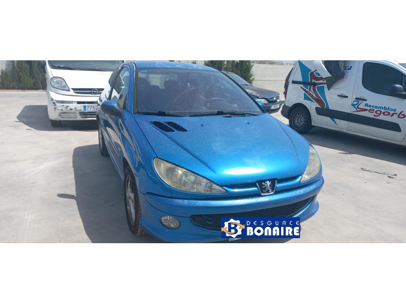 peugeot 206 berlina del año 2004