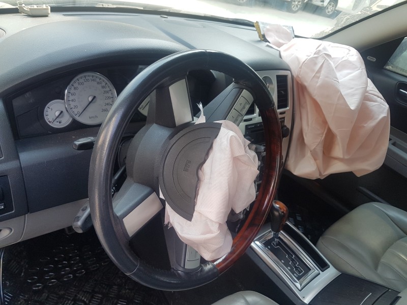 chrysler 300 c del año 2005