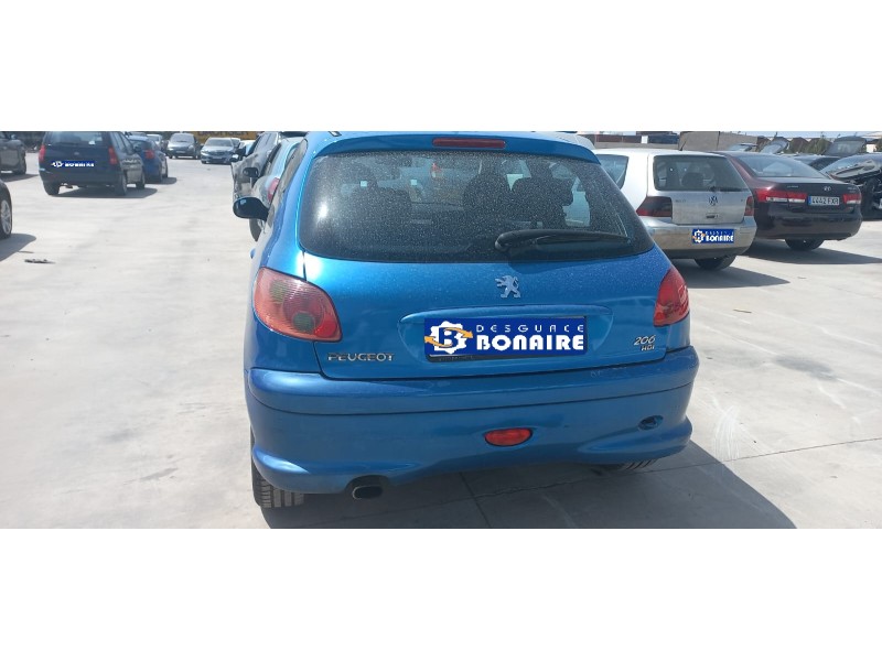 peugeot 206 berlina del año 2004