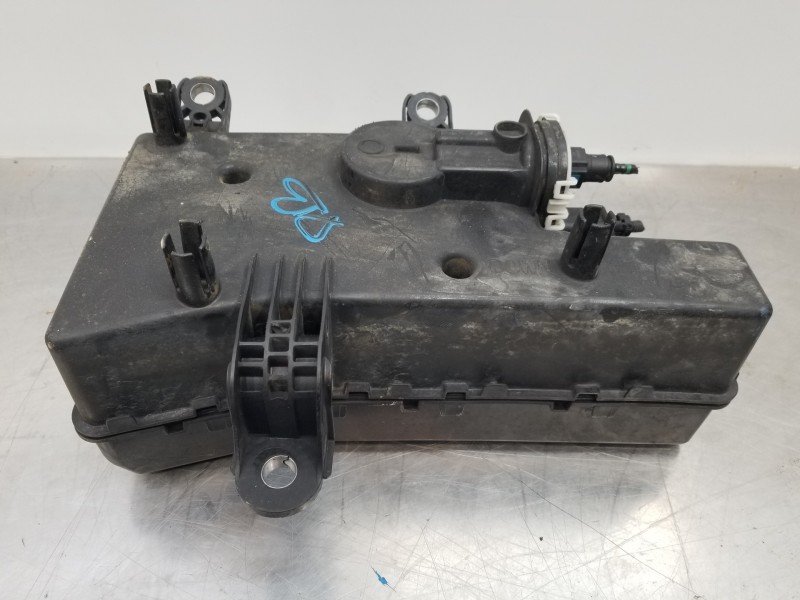 Recambio de deposito aditivo fap ( urea - adblue ) para citroen jumper kasten l2h2 referencia OEM IAM 9809653280 9806639880  Recambio de deposito aditivo fap ( urea - adblue ) para citroen jumper kasten l2h2 referencia OEM IAM 9809653280 9806639880