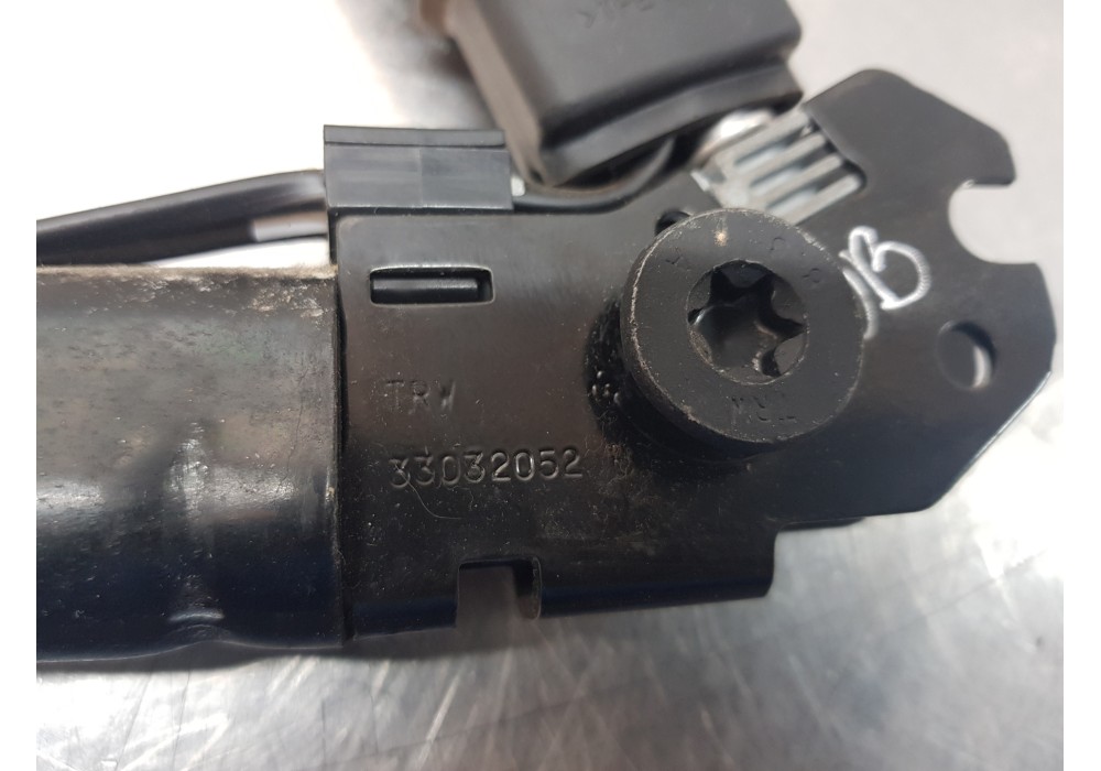 Recambio de pretensor airbag derecho para ford focus berlina (cap) ghia referencia OEM IAM 1713777 4M51A61208CB 4M51A61208AK Recambio de pretensor airbag derecho para ford focus berlina (cap) ghia referencia OEM IAM 1713777 4M51A61208CB 4M51A61208AK