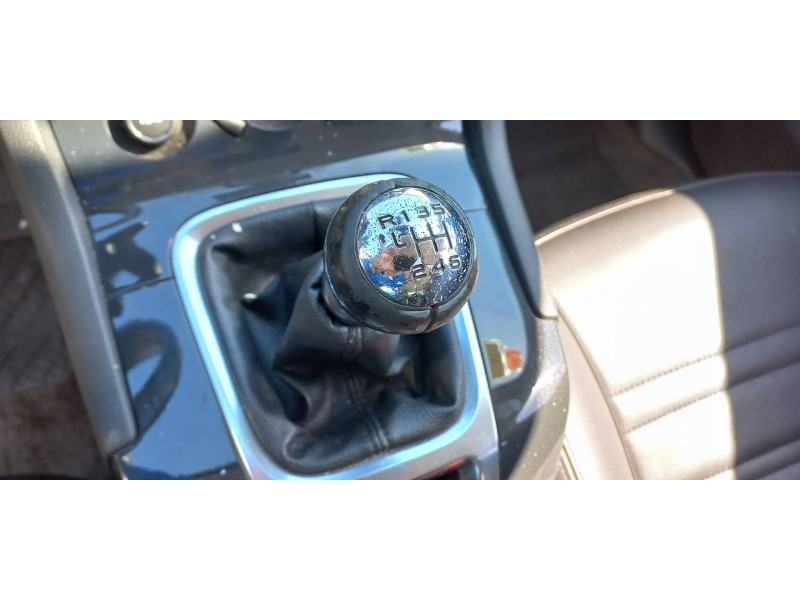 peugeot 5008 del año 2014