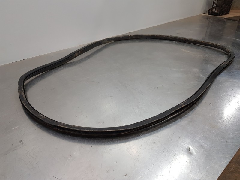 Recambio de gomas contorno puerta para mercedes clase c (w206) 220 d referencia OEM IAM A0007271300  