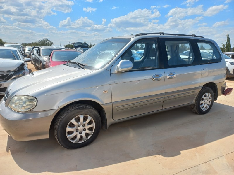 kia carnival ii del año 2004