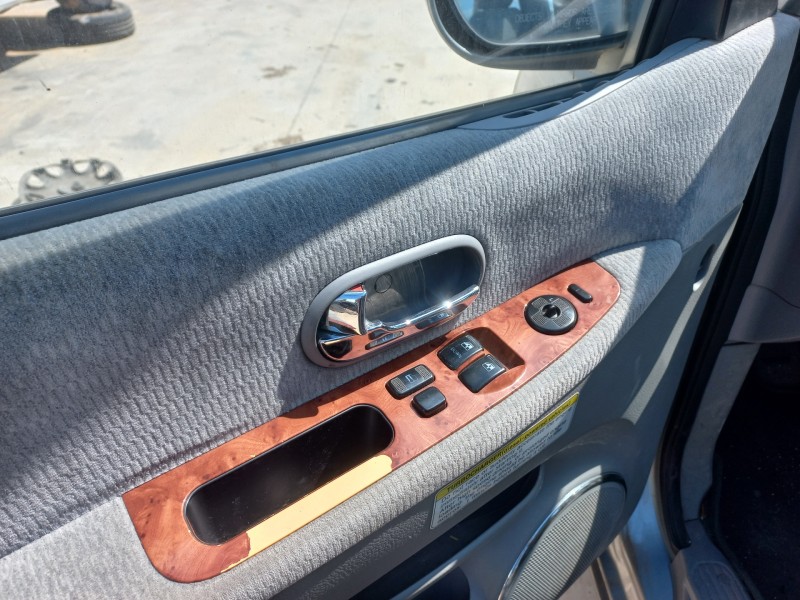 kia carnival ii del año 2004