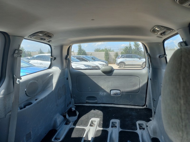 kia carnival ii del año 2004