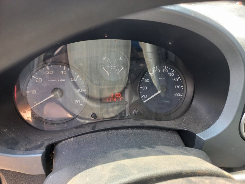 peugeot partner kombi del año 2012