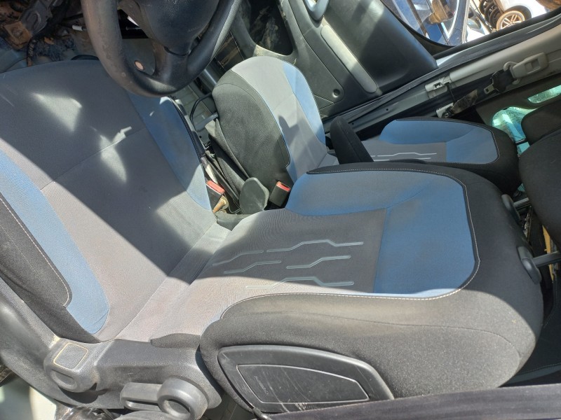 peugeot partner kombi del año 2012