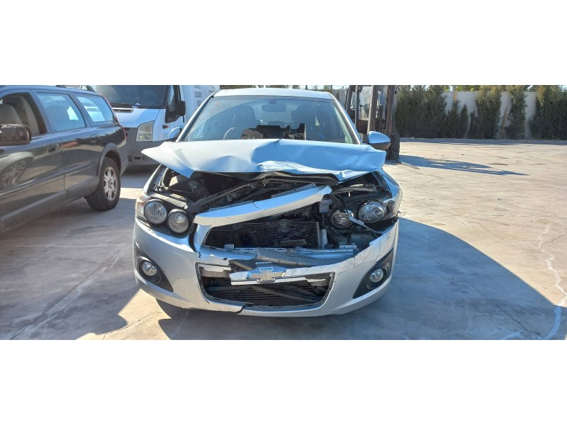 chevrolet aveo berlina hatchback del año 2012