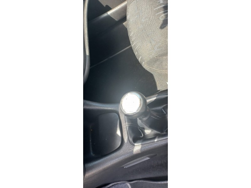 peugeot 206 berlina del año 2004