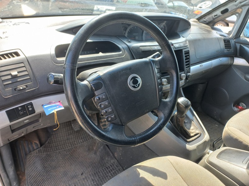 ssangyong rodius del año 2009