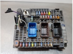 Recambio de caja reles / fusibles para peugeot 508 sw allure referencia OEM IAM 9674922080 BSMZ04 