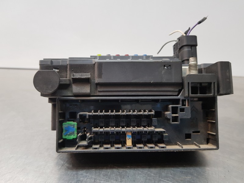 Recambio de caja reles / fusibles para peugeot 508 sw allure referencia OEM IAM 9674922080 BSMZ04 