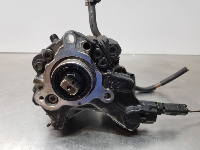 Recambio de bomba inyeccion para peugeot 508 sw allure referencia OEM IAM 1920LP 9656391680 9424A110A