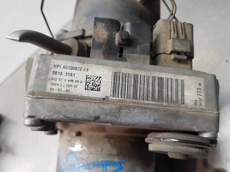 Recambio de bomba direccion para peugeot 508 sw allure referencia OEM IAM 1629092880 9675277380 4008J6