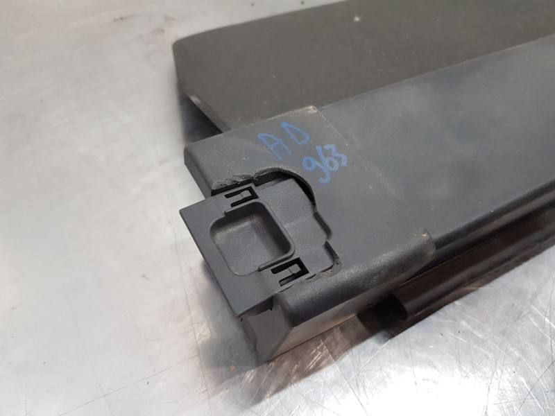 Recambio de bandeja trasera para peugeot 508 sw allure referencia OEM IAM 8795CL  