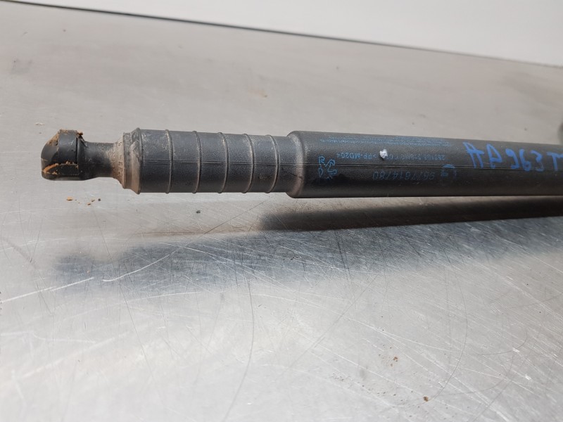 Recambio de amortiguadores maletero / porton para peugeot 508 sw allure referencia OEM IAM 9677614780  