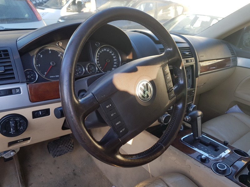 volkswagen touareg (7la) del año 2008