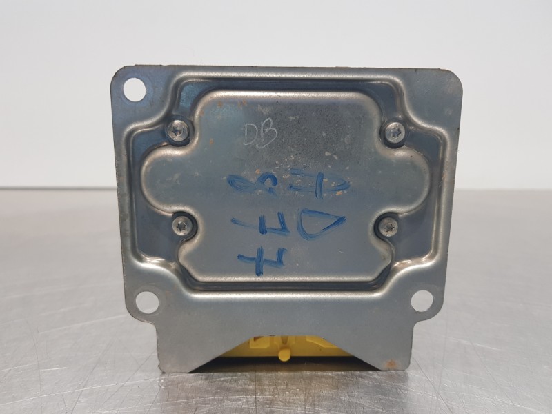 Recambio de kit airbag para volkswagen caddy v cargo referencia OEM IAM 2K5857003CA 2K5857805ERYV 2K5857806CRYV