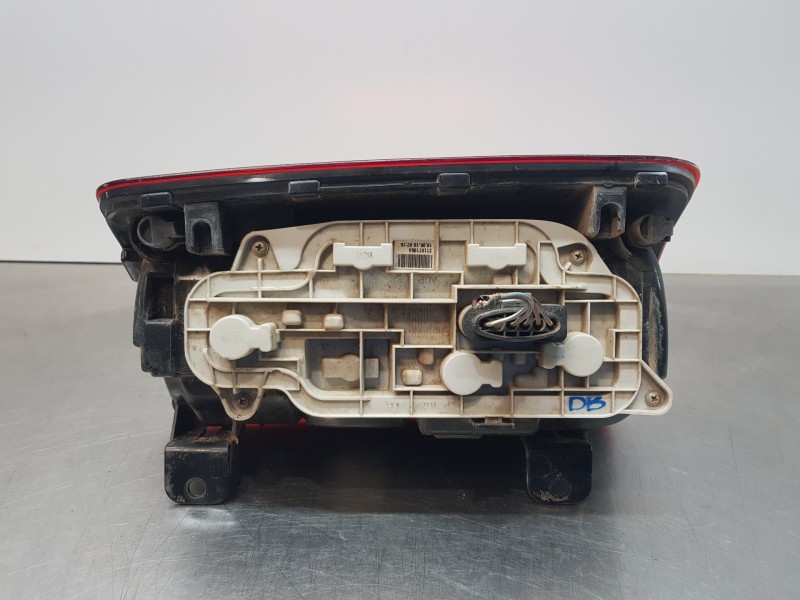 Recambio de piloto trasero izquierdo para volkswagen caddy v cargo referencia OEM IAM 2K1945095Q  