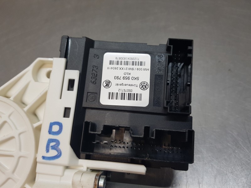 Recambio de motor elevalunas delantero izquierdo para volkswagen caddy v cargo referencia OEM IAM 2K5959701AZ05 5K0959793 2K5959 Recambio de motor elevalunas delantero izquierdo para volkswagen caddy v cargo referencia OEM IAM 2K5959701AZ05 5K0959793 2K5959