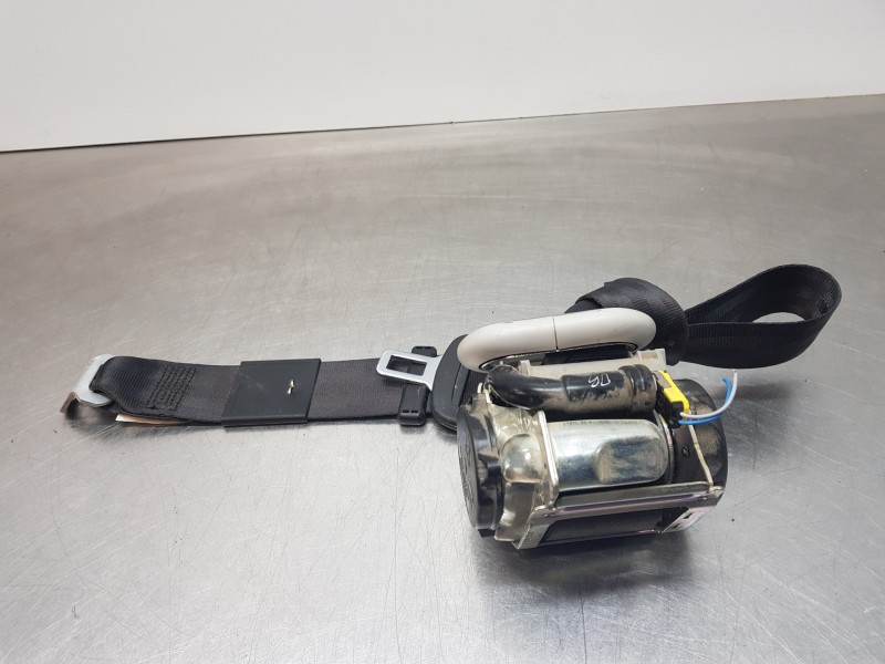 Recambio de cinturon seguridad trasero derecho para volkswagen caddy v cargo referencia OEM IAM 2K5857448RYV 2K5857448R  Recambio de cinturon seguridad trasero derecho para volkswagen caddy v cargo referencia OEM IAM 2K5857448RYV 2K5857448R