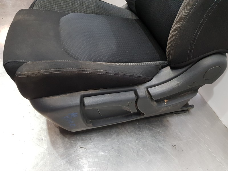 Recambio de asiento delantero izquierdo para nissan qashqai (j11) acenta referencia OEM IAM 873514EA0A 871544EA1A 