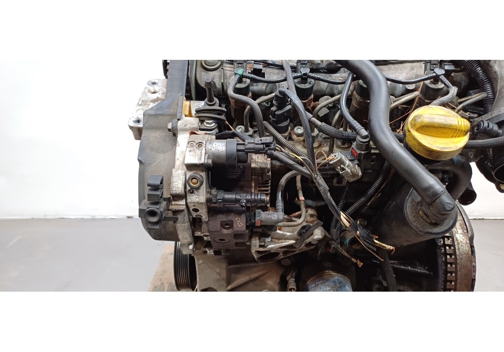 Recambio de motor completo para renault megane ii berlina 3p confort authentique referencia OEM IAM F9QB8  