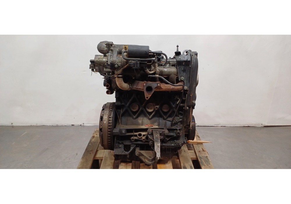 Recambio de motor completo para renault megane ii berlina 3p confort authentique referencia OEM IAM F9QB8  