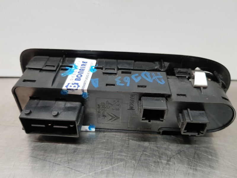 Recambio de mando elevalunas delantero izquierdo para peugeot 508 sw allure referencia OEM IAM 96659465ZD  