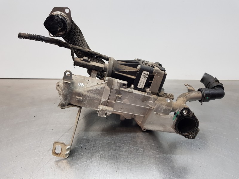 Recambio de valvula egr para ford c-max titanium referencia OEM IAM 9671187780 1702178 70215615 Recambio de valvula egr para ford c-max titanium referencia OEM IAM 9671187780 1702178 70215615