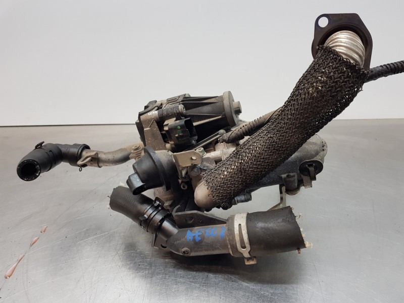 Recambio de valvula egr para ford c-max titanium referencia OEM IAM 9671187780 1702178 70215615 Recambio de valvula egr para ford c-max titanium referencia OEM IAM 9671187780 1702178 70215615