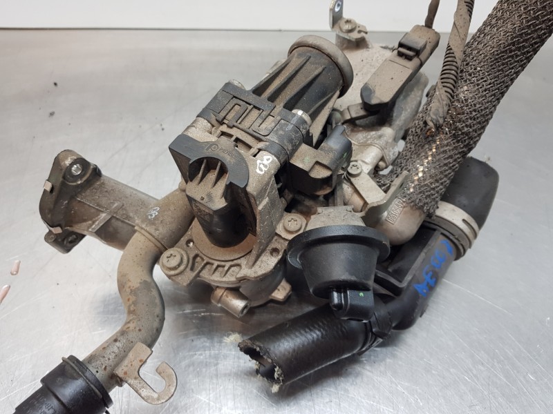 Recambio de valvula egr para ford c-max titanium referencia OEM IAM 9671187780 1702178 70215615 Recambio de valvula egr para ford c-max titanium referencia OEM IAM 9671187780 1702178 70215615