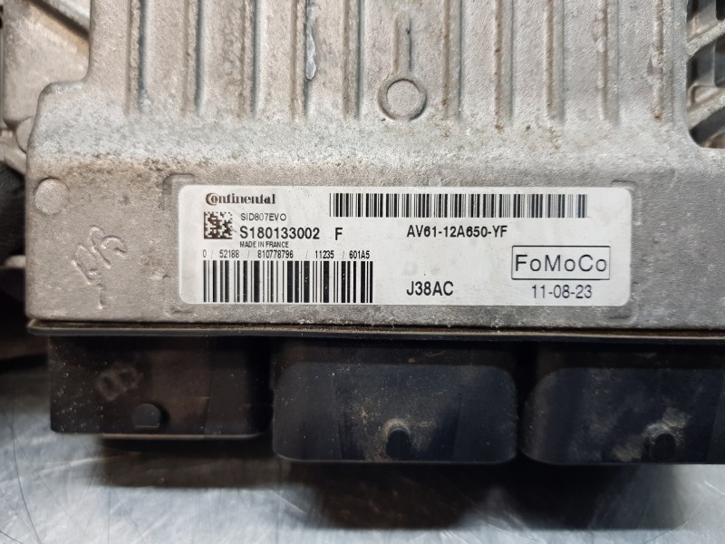 Recambio de centralita motor uce para ford c-max titanium referencia OEM IAM AV6112A650YF S180133002F 