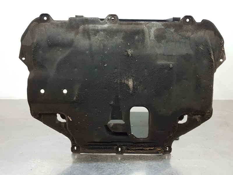 Recambio de cubrecarter para ford c-max titanium referencia OEM IAM 1840364 AV616P013KH 