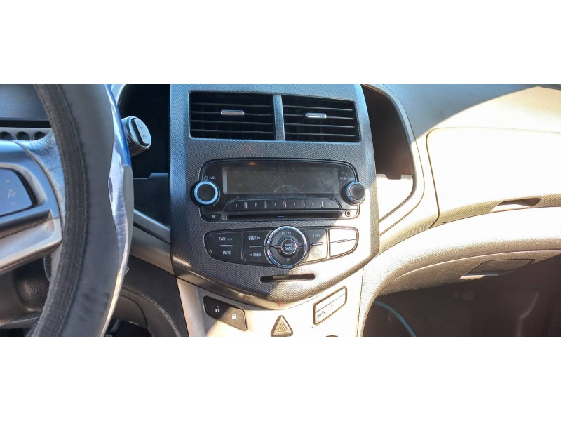 chevrolet aveo berlina hatchback del año 2012