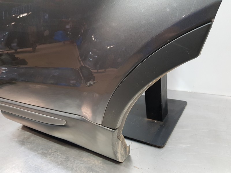 Recambio de puerta trasera izquierda para land rover evoque 4x4 referencia OEM IAM LR028557 BJ3224631AA 