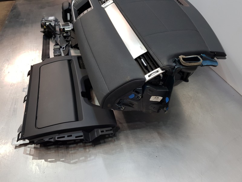 Recambio de kit airbag para land rover evoque 4x4 referencia OEM IAM   