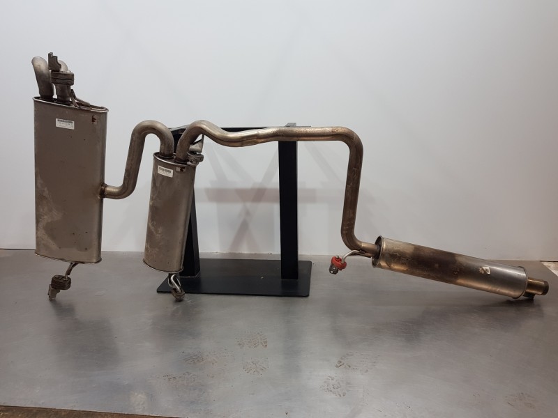 Recambio de tubo escape trasero para volkswagen t-roc r-line referencia OEM IAM 02GA253609 2GA253609 5Q0253409AL Recambio de tubo escape trasero para volkswagen t-roc r-line referencia OEM IAM 02GA253609 2GA253609 5Q0253409AL