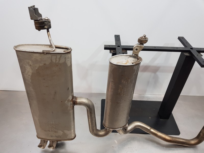 Recambio de tubo escape trasero para volkswagen t-roc r-line referencia OEM IAM 02GA253609 2GA253609 5Q0253409AL Recambio de tubo escape trasero para volkswagen t-roc r-line referencia OEM IAM 02GA253609 2GA253609 5Q0253409AL