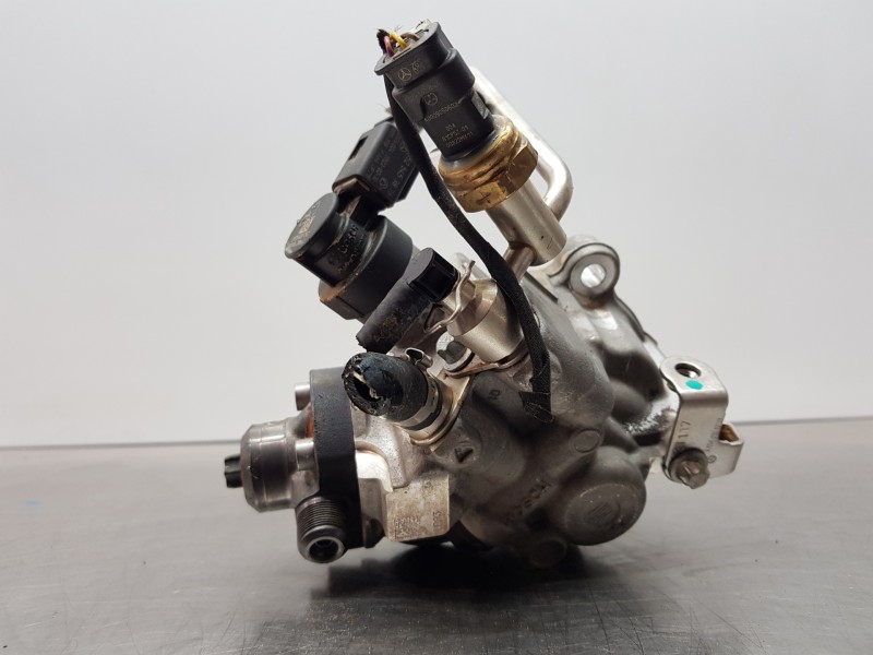 Recambio de bomba inyeccion para mercedes clase a (w177) 200 d referencia OEM IAM A6540704601 0445010796 0928400798