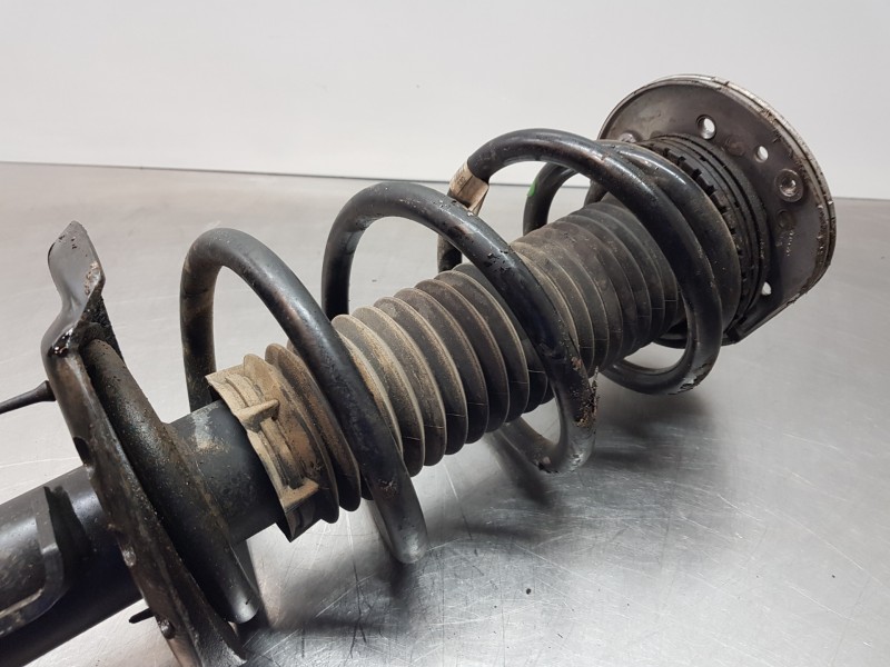 Recambio de amortiguador delantero izquierdo para land rover evoque 4x4 referencia OEM IAM LR078496 GJ3218K001GA 