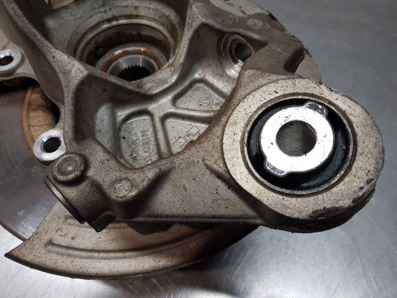 Recambio de mangueta trasera izquierda para land rover evoque 4x4 referencia OEM IAM LR068884 BJ325A969AF 