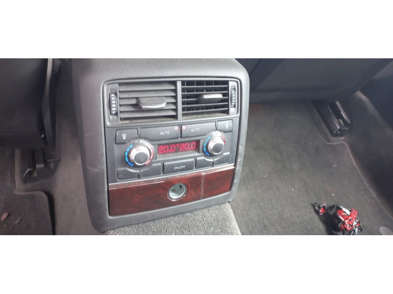 audi a8 (4e2) del año 2004